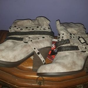 Ankle western boots